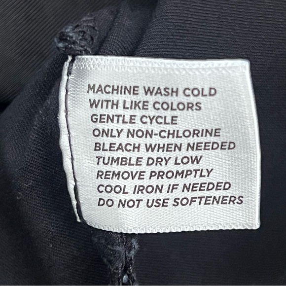 Lady Hagen Size 16 black skort with back patch pocket Stretch Golf - Picture 6 of 8